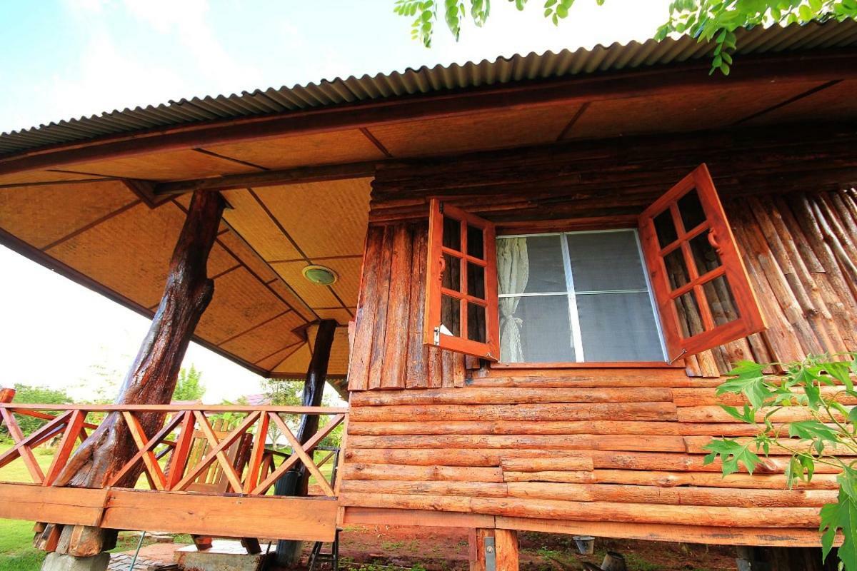 Hotel มนต์เมืองแจ่ม Mae Chaem Zewnętrze zdjęcie